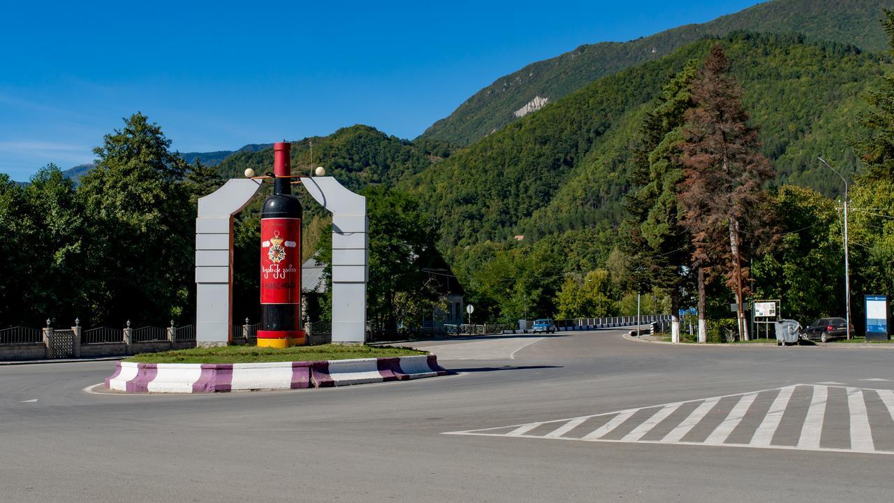 Chateau Dio Ambrolauri Esterno foto